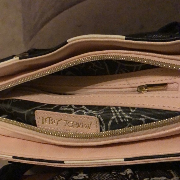 Almost new Betsy Johnson Pocket Book. - Picture 2 of 2